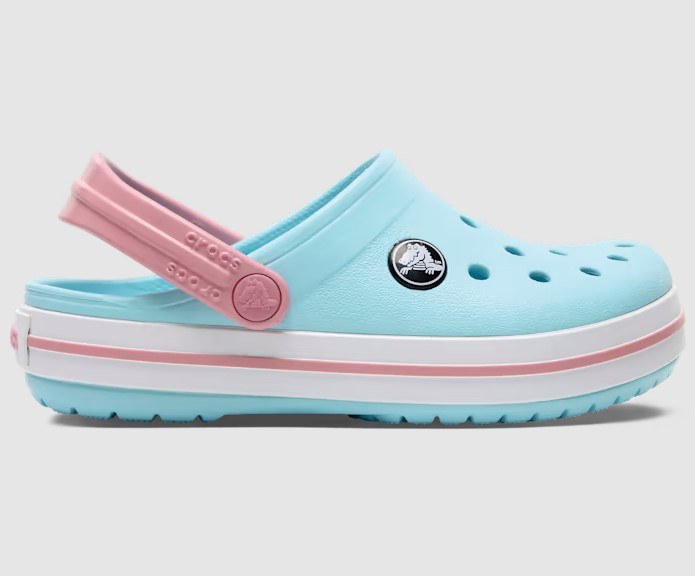 Crocs pink and discount blue